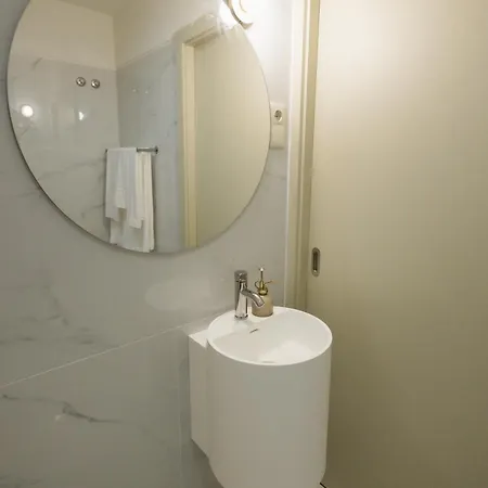 Bed & Breakfast Kv Residences 3*