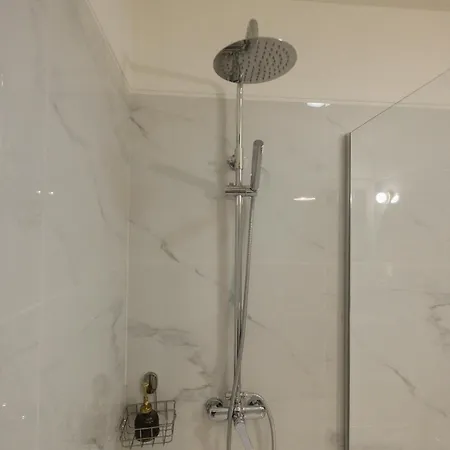Bed & Breakfast Kv Residences 3*
